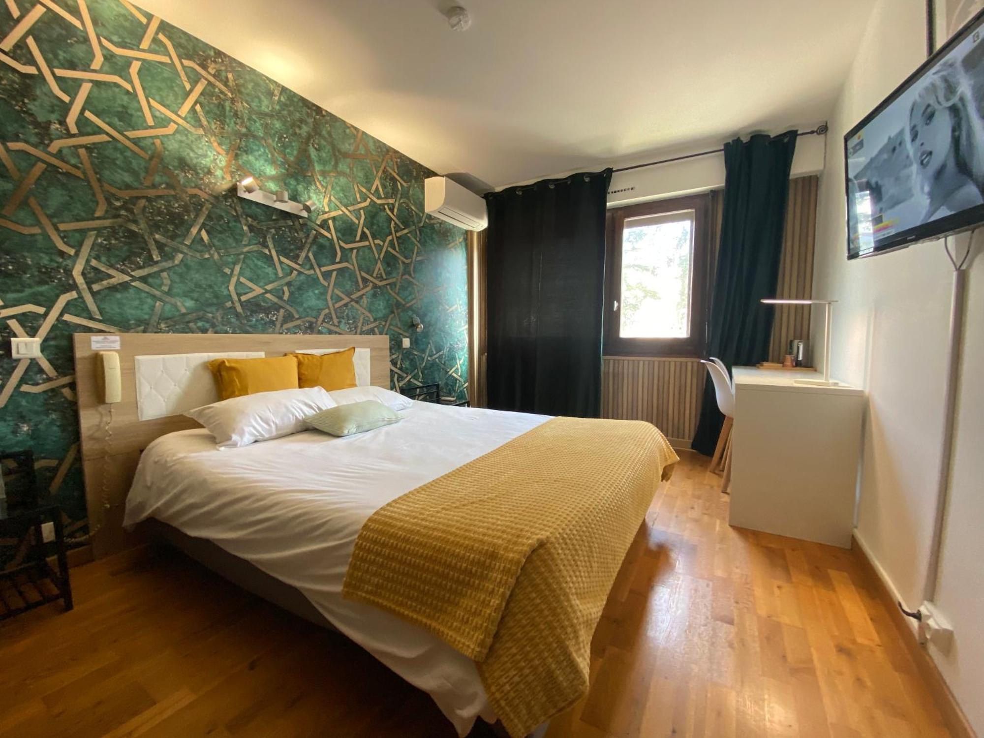 סן-ז'וליאן-אן-ג'נבואה Savoie Hotel Aux Portes De Geneve מראה חיצוני תמונה